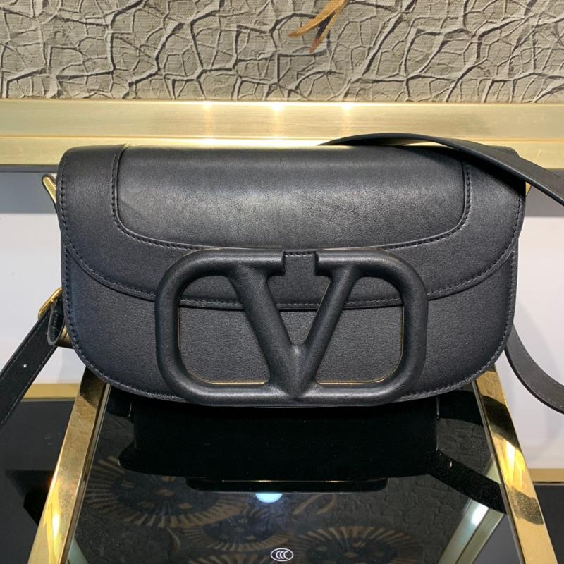 Valentino Clutches Bags VA1011 plain leather buckle black